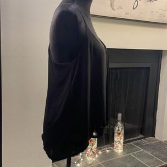 H&M Tank - Picture 5 of 16